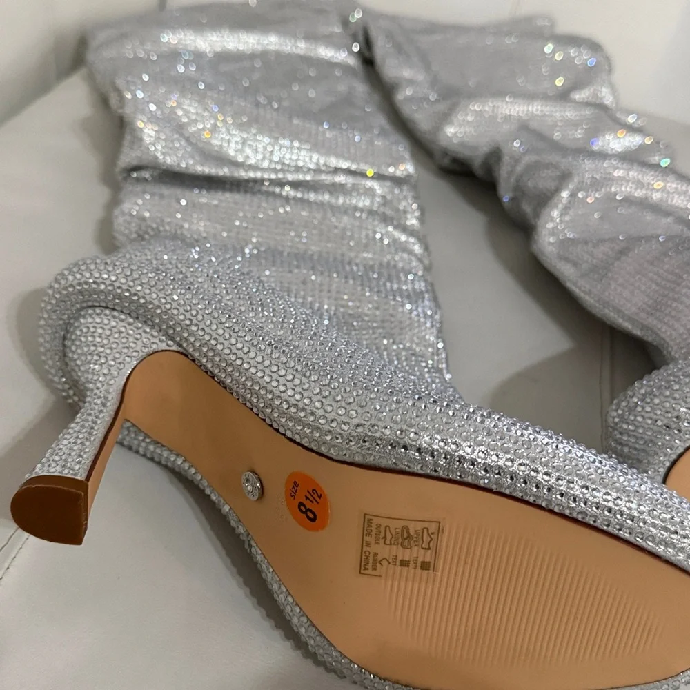 AZALEA WANG BAREFOOT SILVER OVER THE KNEE RHINESTONE BOOT 8.5 NEW